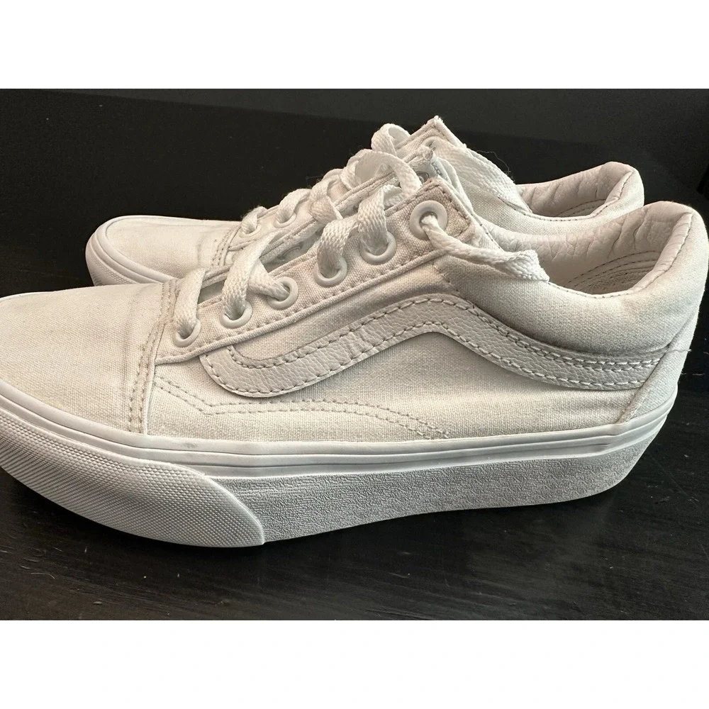 Women's Vans White‎ Platforms Size 6